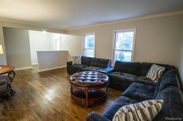 5362 McCandlish Road, Grand Blanc Charter Township, MI 48439