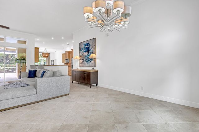 23 Windward Isle, Palm Beach Gardens, FL 33418
