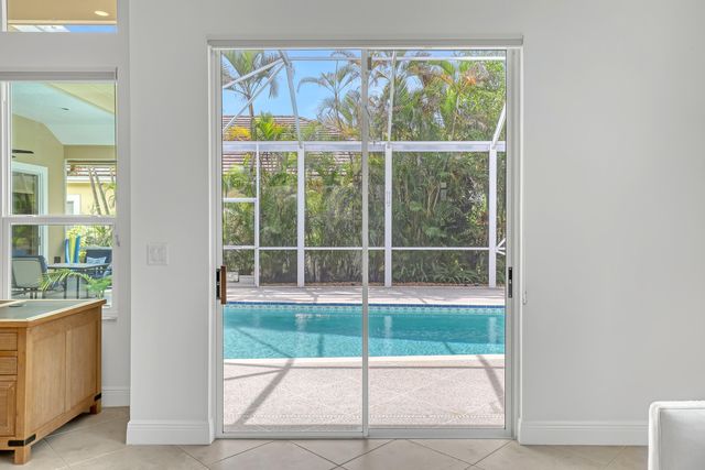 23 Windward Isle, Palm Beach Gardens, FL 33418