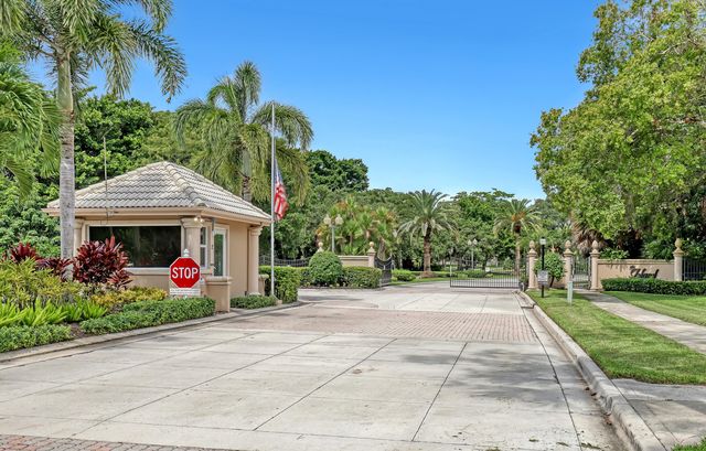 23 Windward Isle, Palm Beach Gardens, FL 33418