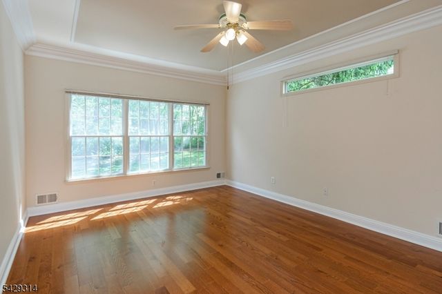 27 Bethpage Dr, Montgomery Twp., NJ 08558