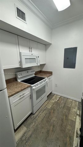 131 SW 117th Ave 8305, Pembroke Pines, FL 33025