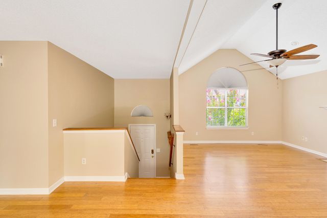 6815 Sawtooth Drive, Ooltewah, TN 37363