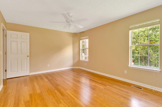6815 Sawtooth Drive, Ooltewah, TN 37363