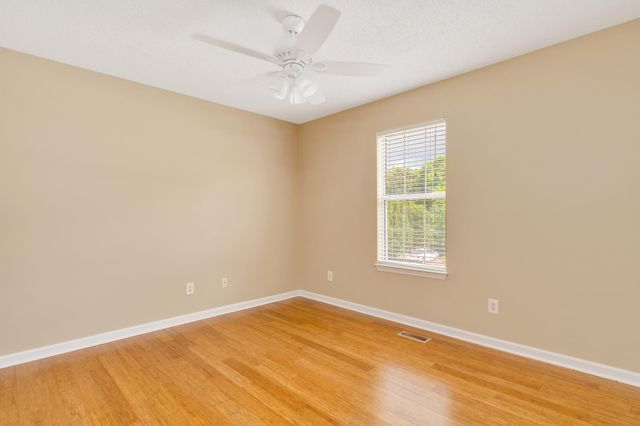 6815 Sawtooth Drive, Ooltewah, TN 37363
