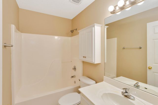 6815 Sawtooth Drive, Ooltewah, TN 37363