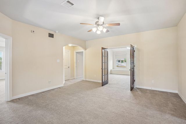 405 Old Orchard Drive, Dickinson, TX 77539