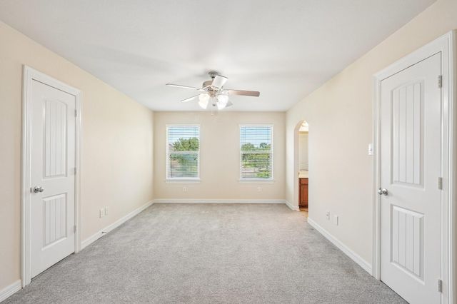 405 Old Orchard Drive, Dickinson, TX 77539
