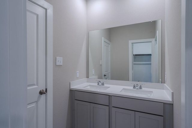 13323 Prado Ridge Lane, Rosharon, TX 77583