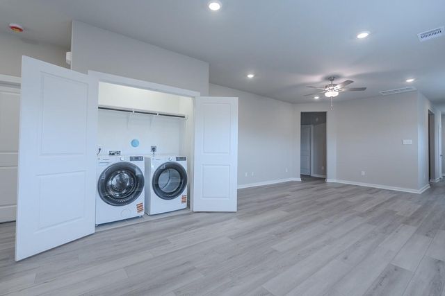 13323 Prado Ridge Lane, Rosharon, TX 77583