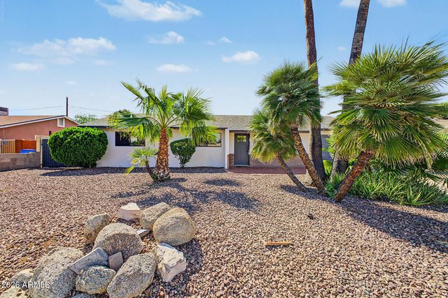 2501 E BLANCHE Drive, Phoenix, AZ 85032