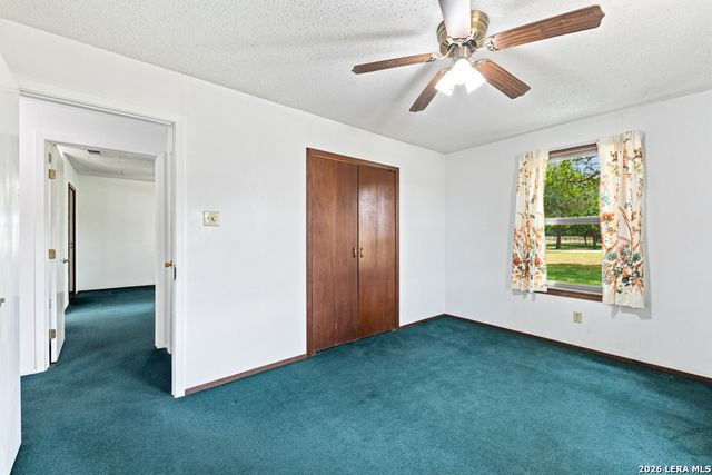 2531 LOWER SEGUIN RD, Marion, TX 78124