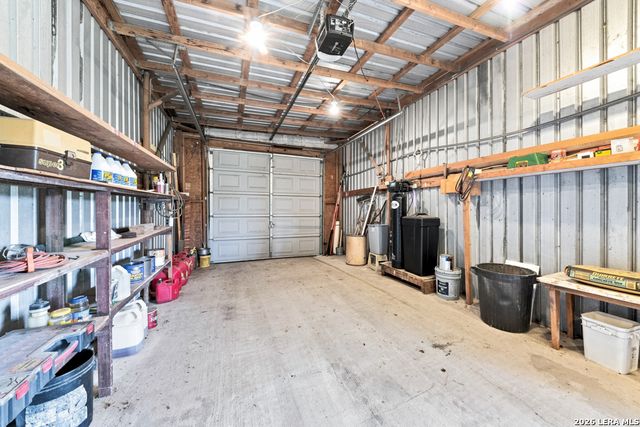 2531 LOWER SEGUIN RD, Marion, TX 78124