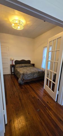 1721 Old Fort Drive, Tallahassee, FL 32301