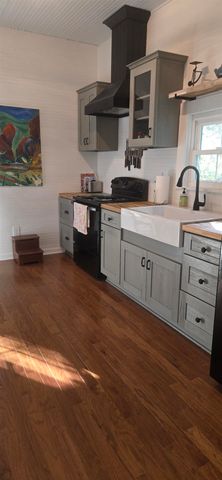 1721 Old Fort Drive, Tallahassee, FL 32301