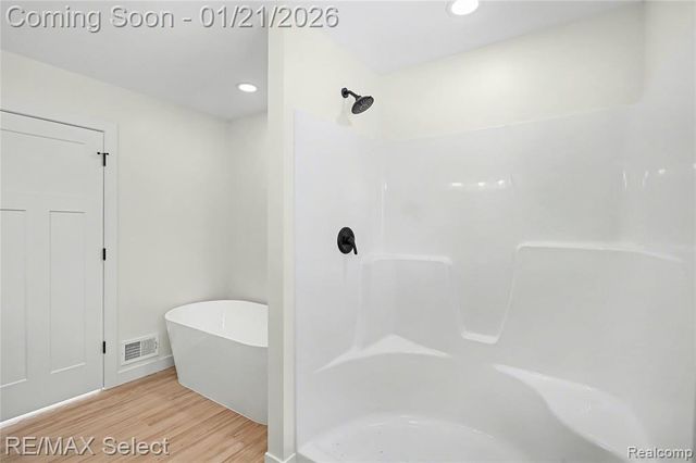 408 3rd Street, Fenton, MI 48430