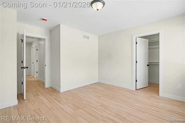 408 3rd Street, Fenton, MI 48430