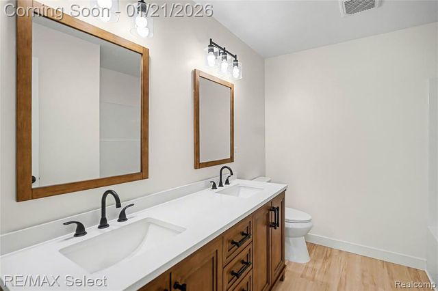 408 3rd Street, Fenton, MI 48430