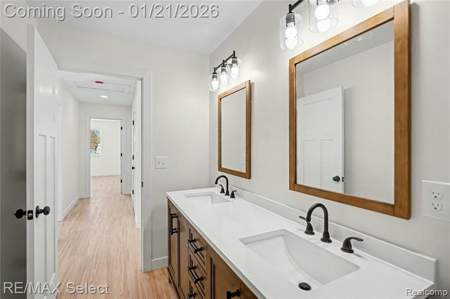 408 3rd Street, Fenton, MI 48430