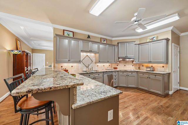 1097 SADDLE CREEK PARKWAY, Birmingham, AL 35242
