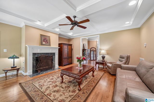1097 SADDLE CREEK PARKWAY, Birmingham, AL 35242