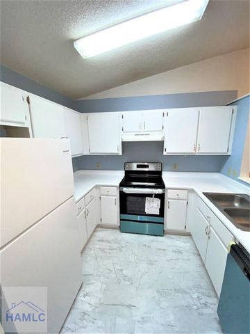 910-54 Brett Drive, Hinesville, GA 31313
