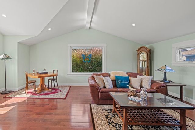 311 Walnut Street, Pacific Grove, CA 93950