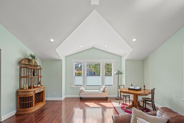 311 Walnut Street, Pacific Grove, CA 93950