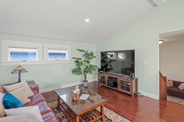 311 Walnut Street, Pacific Grove, CA 93950