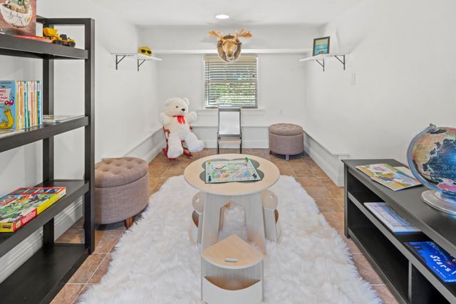 311 Walnut Street, Pacific Grove, CA 93950