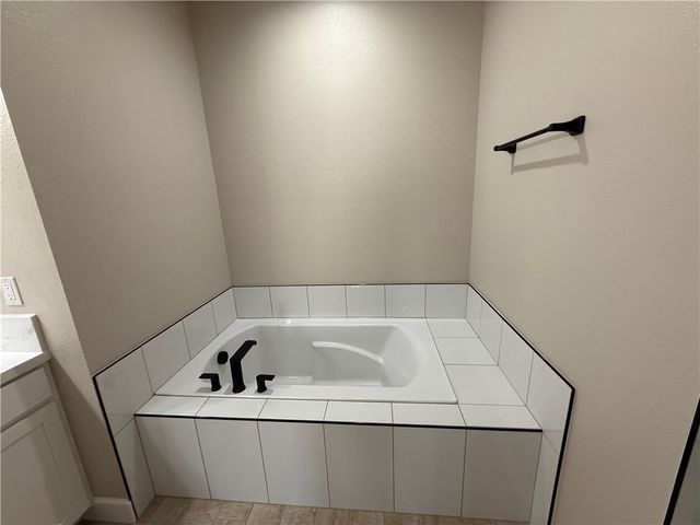 2195 E Hayden Way, Fort Mohave, AZ 86426