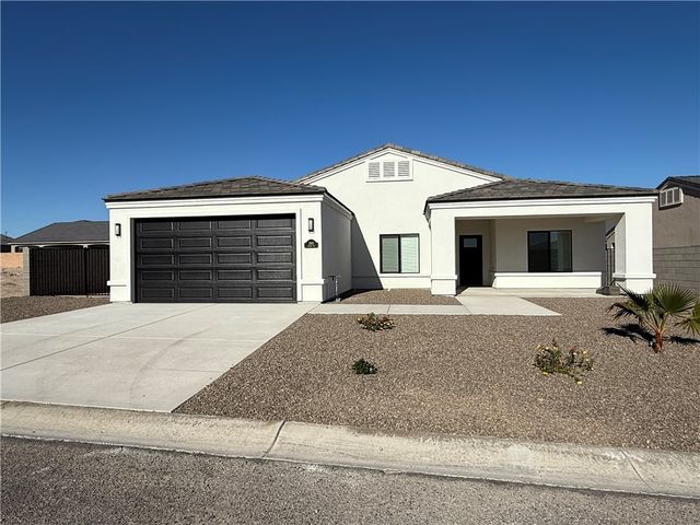 2195 E Hayden Way, Fort Mohave, AZ 86426