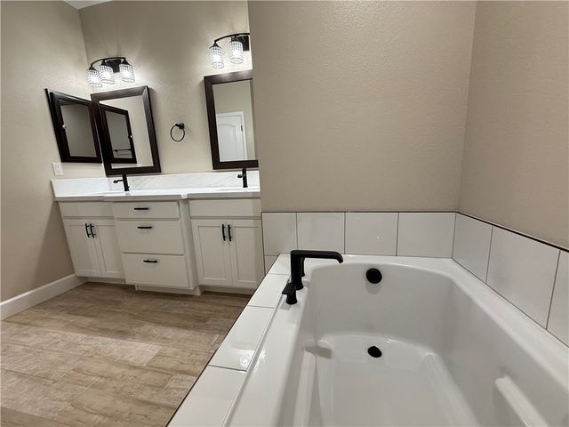 2195 E Hayden Way, Fort Mohave, AZ 86426