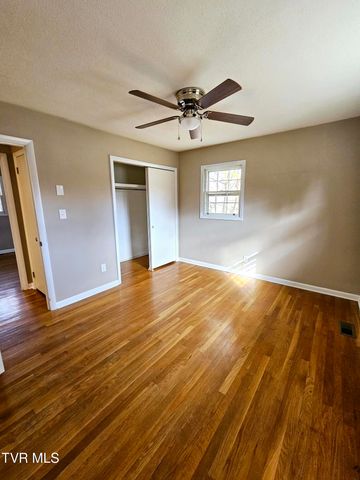 1907 Club Drive, Johnson City, TN 37601