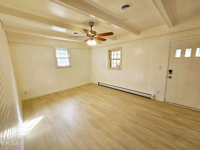 1907 Club Drive, Johnson City, TN 37601