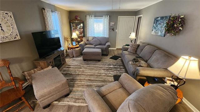 202 S High Street, Arma, KS 66712