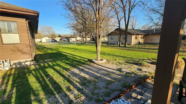 202 S High Street, Arma, KS 66712