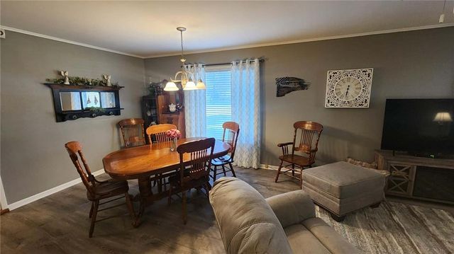 202 S High Street, Arma, KS 66712