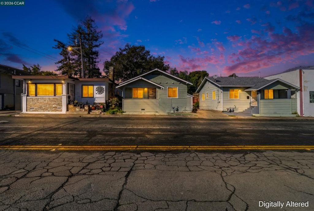 Image 1 of property listing at 125 Broadway St, Vallejo, CA 94590