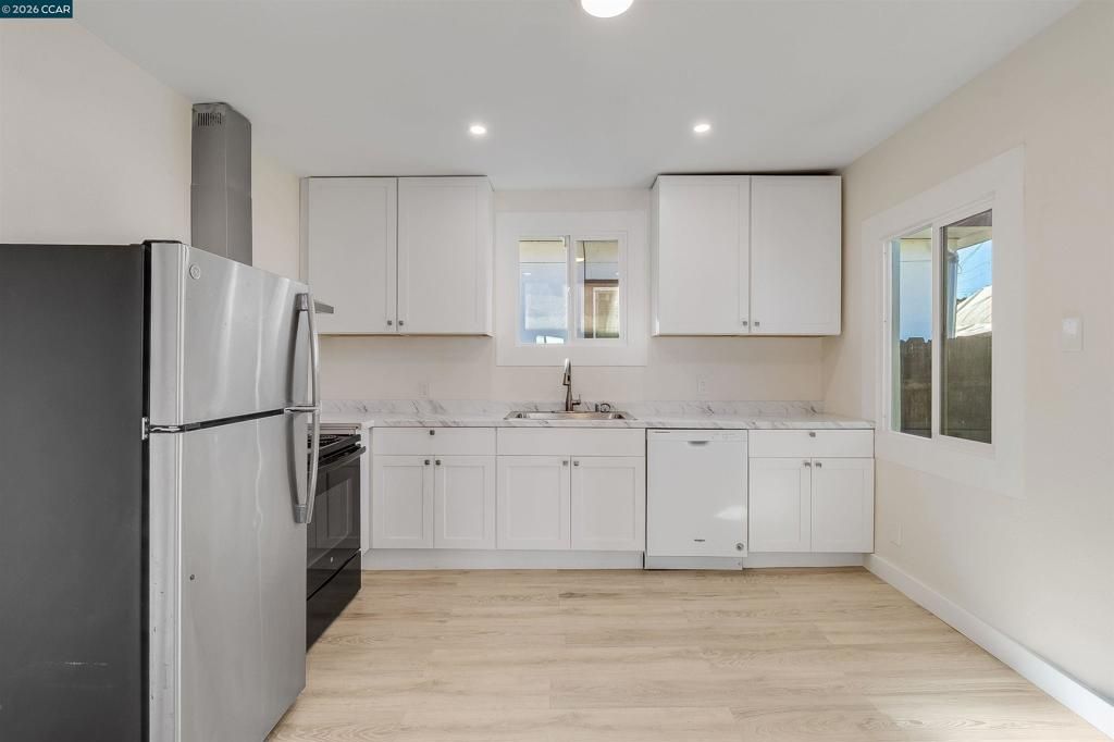 Image 16 of property listing at 125 Broadway St, Vallejo, CA 94590