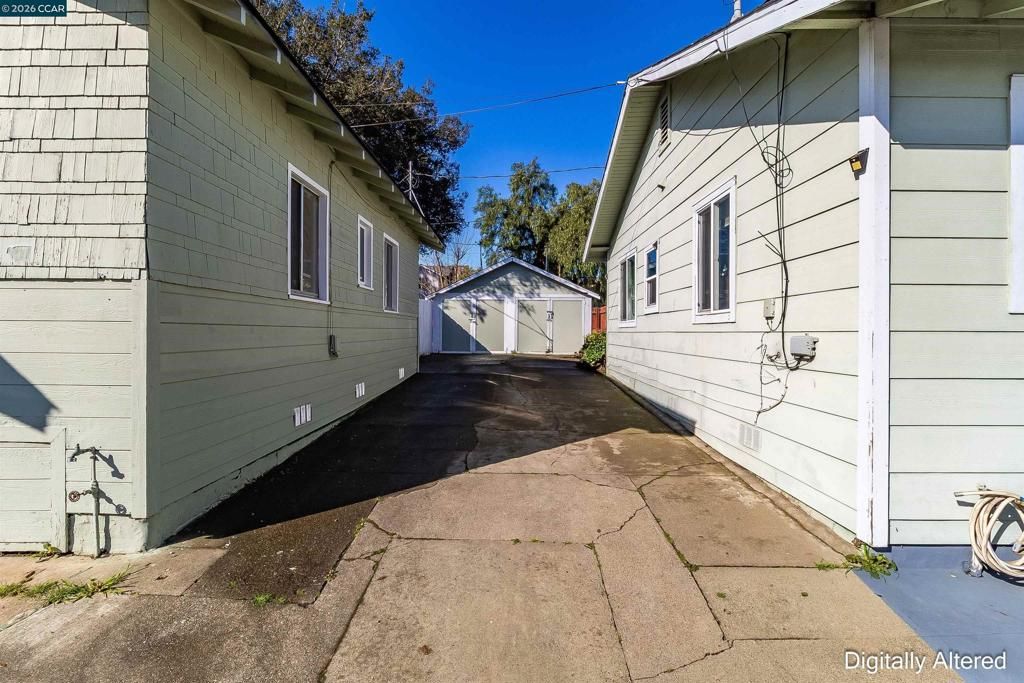 Image 27 of property listing at 125 Broadway St, Vallejo, CA 94590
