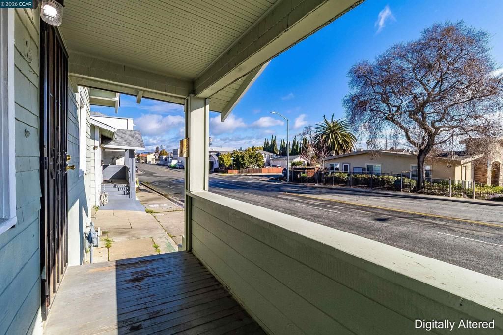 Image 4 of property listing at 125 Broadway St, Vallejo, CA 94590