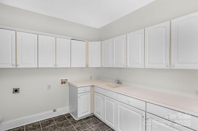 1300 Longleaf Court, Weddington, NC 28104