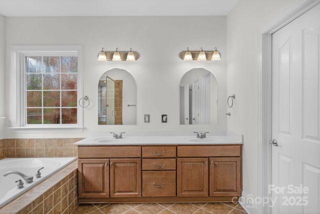 1300 Longleaf Court, Weddington, NC 28104