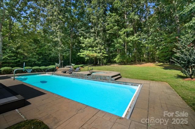 1300 Longleaf Court, Weddington, NC 28104