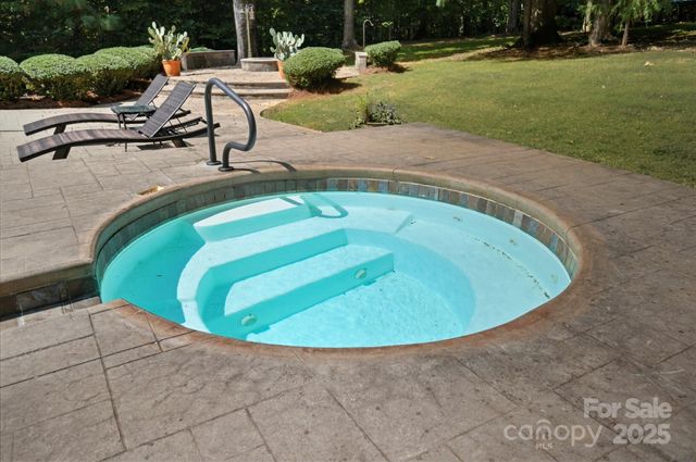 1300 Longleaf Court, Weddington, NC 28104