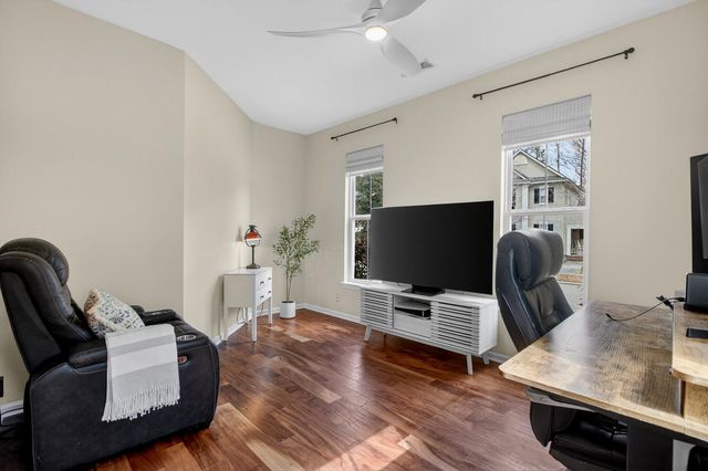 3245 Beaconsfield Road, Mount Pleasant, SC 29466