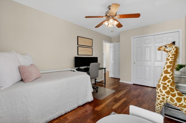 3245 Beaconsfield Road, Mount Pleasant, SC 29466