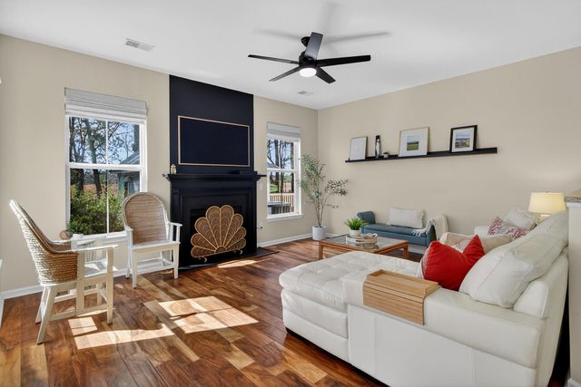 3245 Beaconsfield Road, Mount Pleasant, SC 29466