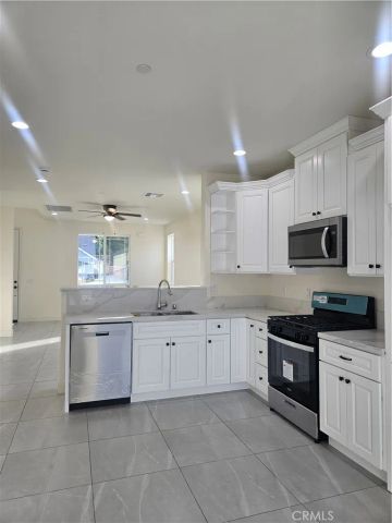 5151 Peony Ct, Riverside, CA 92556